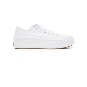White low top converse platform sneaker bn